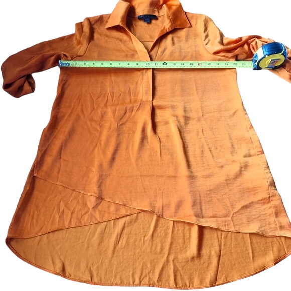 ๐3/$40 Sale!Mix & Match๐ Renuar Iridescent Orange High Low Flowy Blouse - Picture 5 of 9